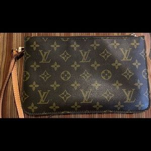 Authentic Louis Vuitton Pouch from Neverfull MM